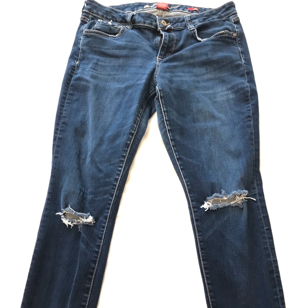 ********NEED GONE ASAP******** ARIZONA JEANS SIZE 13 SKINNY